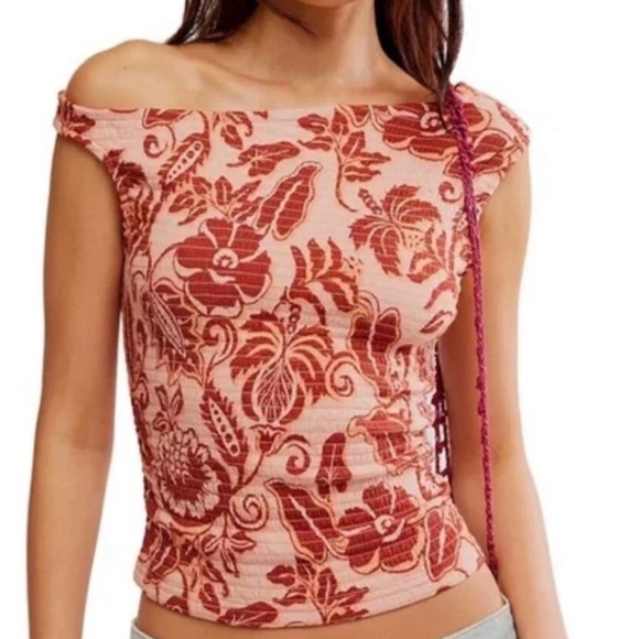 Free People Top - Picture 2 of 3